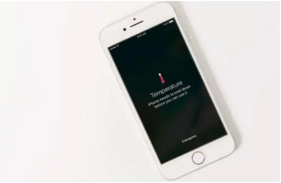 莲湖苹果手机维修分享iPhone 手机发热如何快速降温 